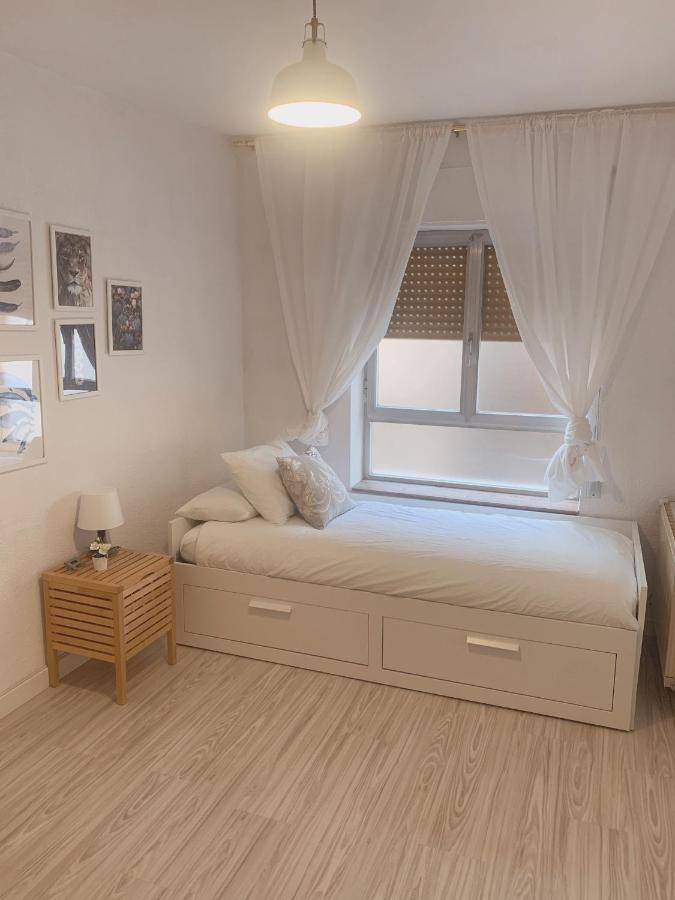 Vut Avila Centro Ciudad Екстериор снимка